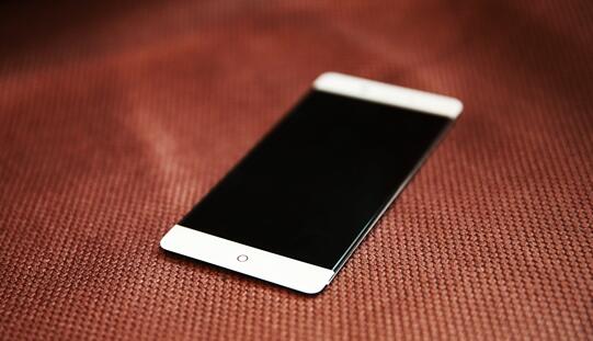 科客晚報 小米nubia一月爭發(fā)新機(jī)，支付寶春晚紅包攻略