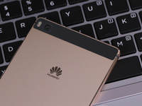 華為神秘新機(jī)曝光，跑分吊打華為Mate 8