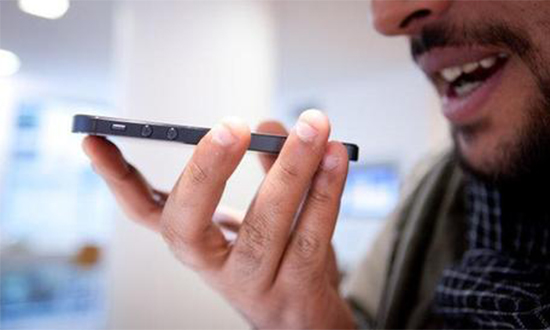 視頻：調(diào)戲Siri又有新玩法 蹩腳BeatBox笑尿你