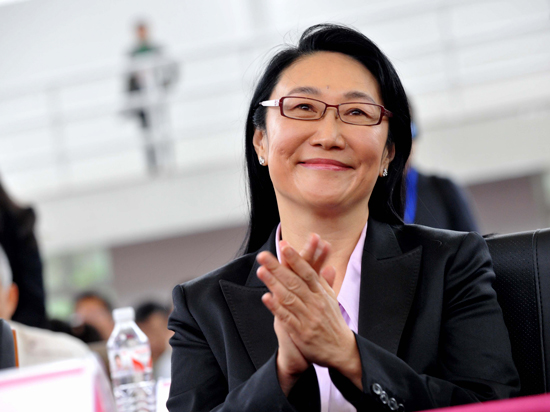 王雪紅要發(fā)大招？HTC或?qū)⒊闪⑿耉R公司