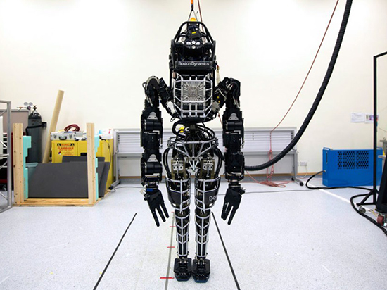 無人駕駛也要司機(jī)？谷歌機(jī)器人Atlas能幫你