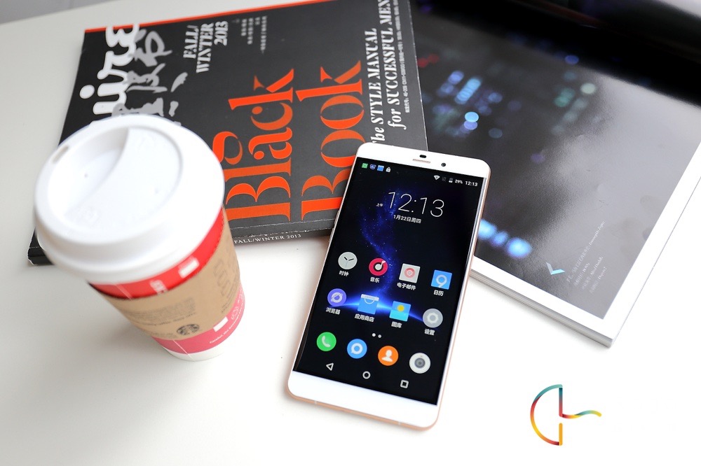 藍(lán)魔MOS1 Max體驗：巨屏配長續(xù)航的完美結(jié)合