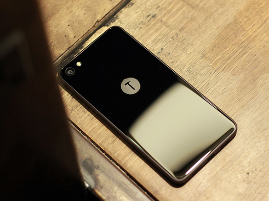 錘子推送新系統(tǒng)更新：專門對(duì)抗手機(jī)低溫問題