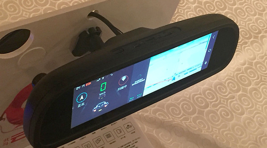 搭載阿里YunOS的智能后視鏡面世，支持車內(nèi)熱點(diǎn)分享