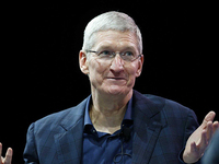 庫克：iPhone確實貴，但就是得這樣賣