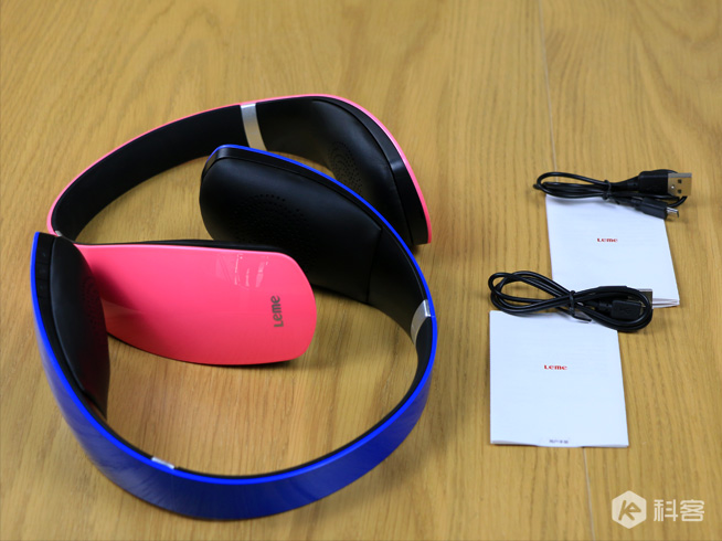 外觀略騷！ 樂(lè)視Leme藍(lán)牙耳機(jī)水滴版試用評(píng)測(cè)
