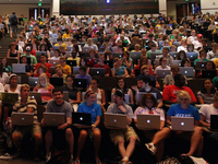 難兄難弟 VAIO、東芝、富士通抱團(tuán)拯救PC