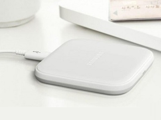 Galaxy S7無(wú)線充電板曝光： 為S7系優(yōu)化
