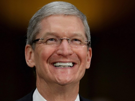 庫(kù)克用iPhone拍照太模糊，網(wǎng)友：換7P吧