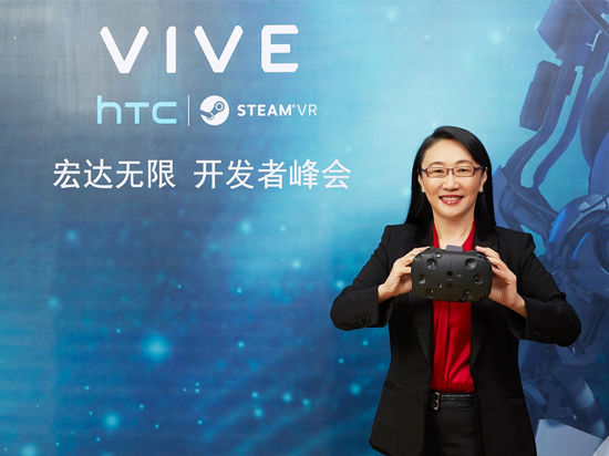 HTC王雪紅大悲?。壕贡挥讶蓑_走4862萬