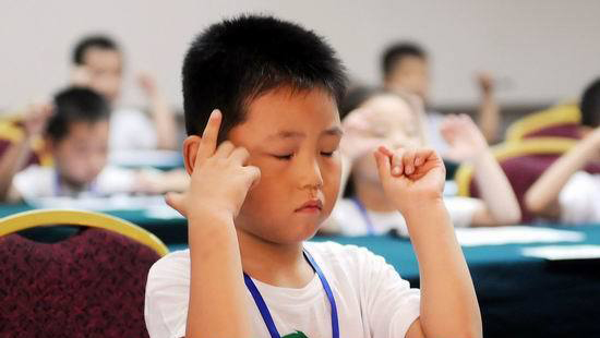 嫌掰手指算數(shù)很弱智？效率分分鐘完爆心算哦