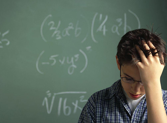 為什么考試總考不好？可能是太晚考試的緣故