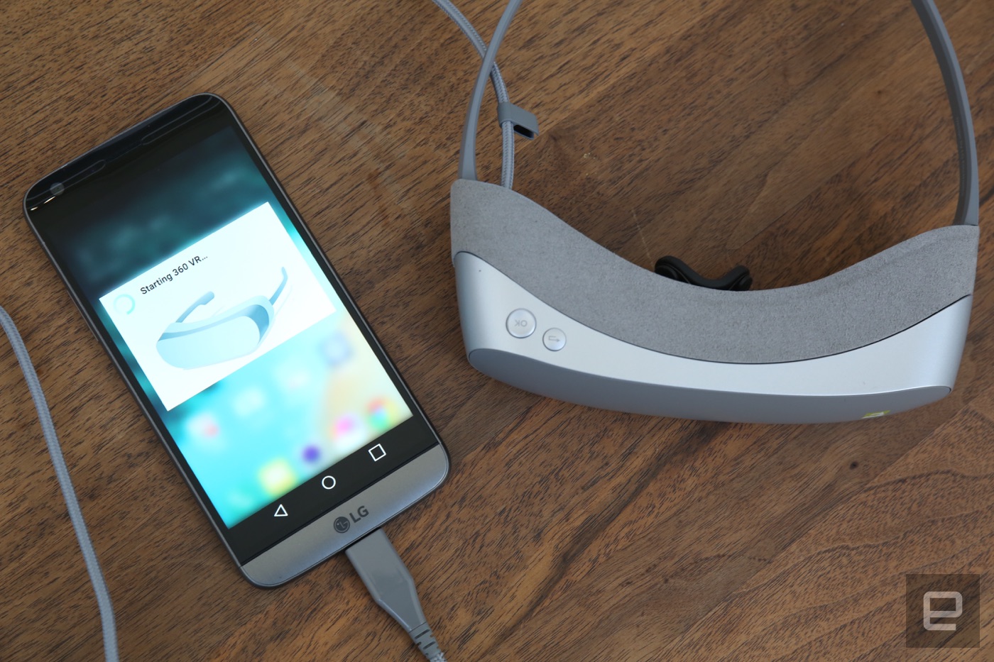 LG G5正式發(fā)布，模塊化設計大亮