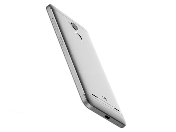 猜不透中興的風(fēng)格,Blade V7/V7 Lite發(fā)布