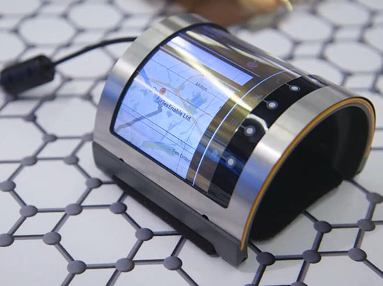 視頻：柔性屏大勢(shì) 以后你的手機(jī)也能這樣掰彎