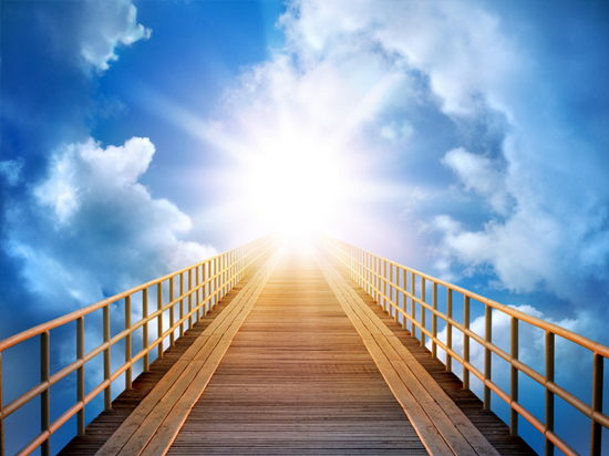 京瓷再推神機，太陽曬三分鐘可通話一分鐘