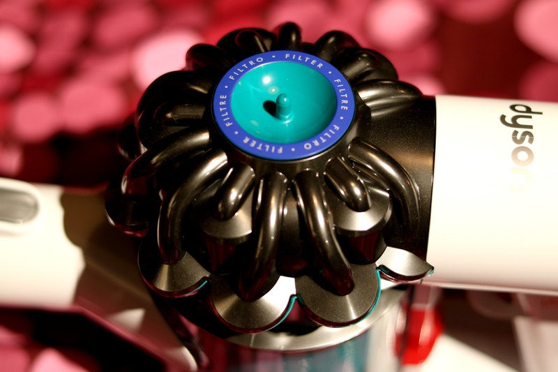 戴森V6 Mattress吸塵器體驗(yàn)：還給你安心的睡眠空間