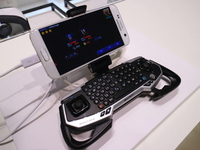 三星也被抱大腿，Mad Catz為其打造炫酷手柄鍵盤！