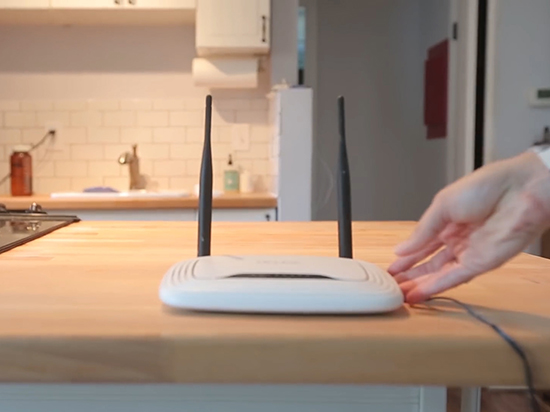 視頻:歪果仁手把手教你提高家里的無線信號