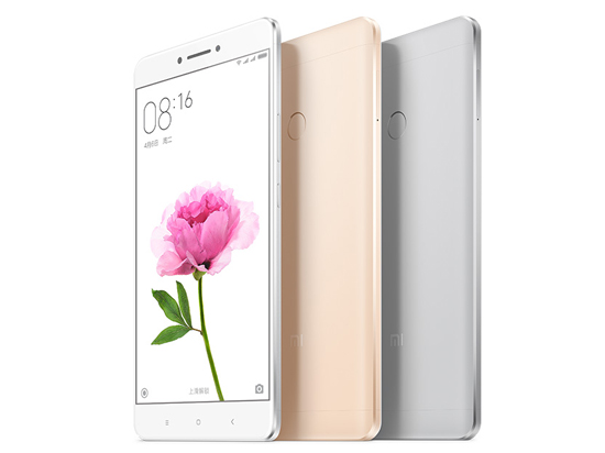 還在給長輩挑功能機？不如看看這幾款　