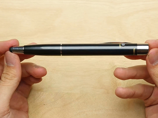 iPhone必備好物？這款移動(dòng)電源像支筆