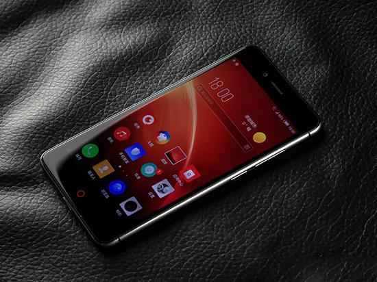 好事成雙！5款雙面玻璃特色機型推薦