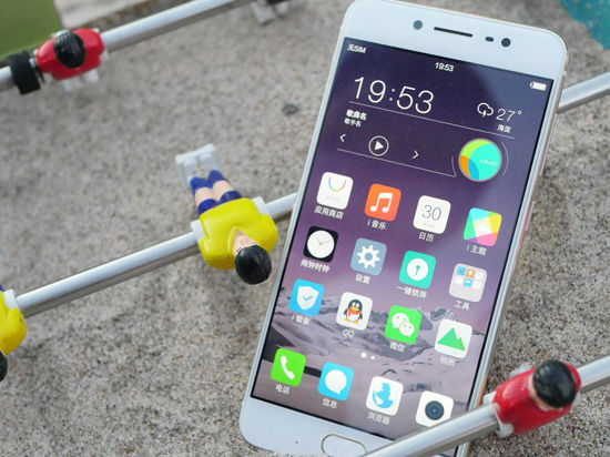 小米也要靠邊站！為何“藍綠”大廠能愈戰(zhàn)愈勇？