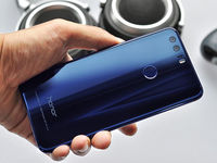 小米Max勁敵 榮耀V8 Max發(fā)布時間曝光