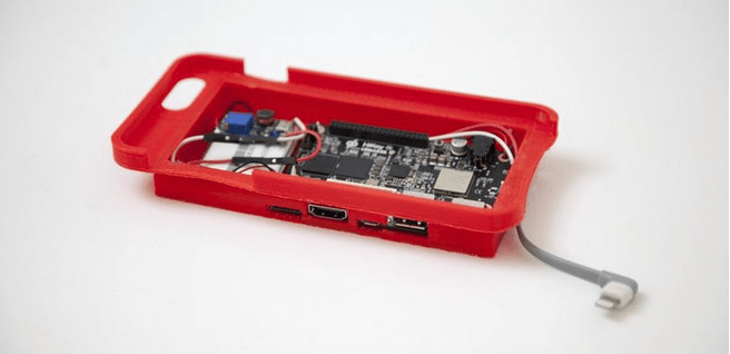 這不是山寨機(jī)！帶上這個(gè)殼iPhone也能跑Android系統(tǒng)