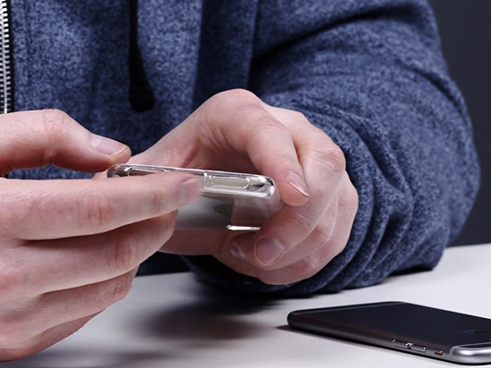 視頻：華強(qiáng)北又贏了！iPhone 7保護(hù)套曝光引發(fā)更多猜想