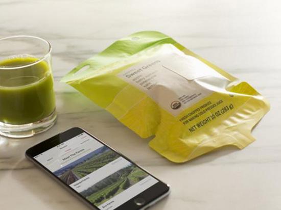 方便省事！這是一臺可以“擠”出果汁的榨汁機