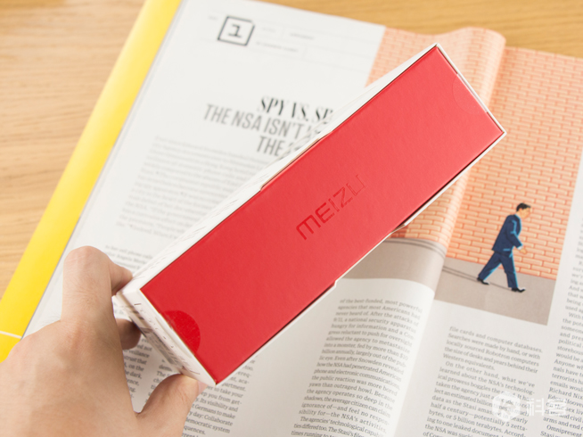 魅族EP51藍牙運動耳機白色版圖賞：純白跟你更配哦！