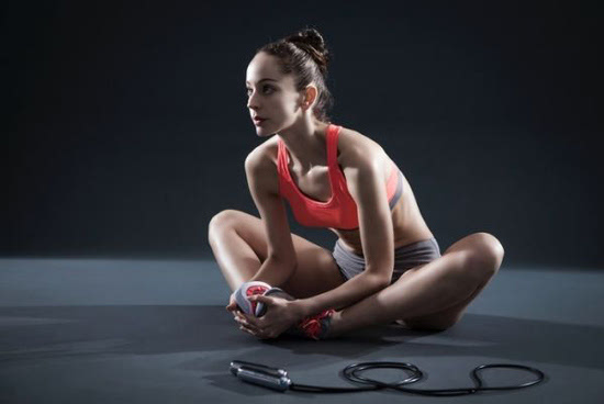 AR即視感的智能跳繩來(lái)了，能在空中能顯示數(shù)據(jù)