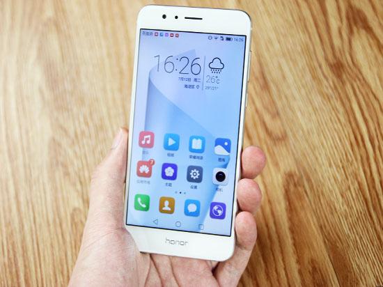  告別充電漫長(zhǎng)等待！五款快速充電手機(jī)推薦