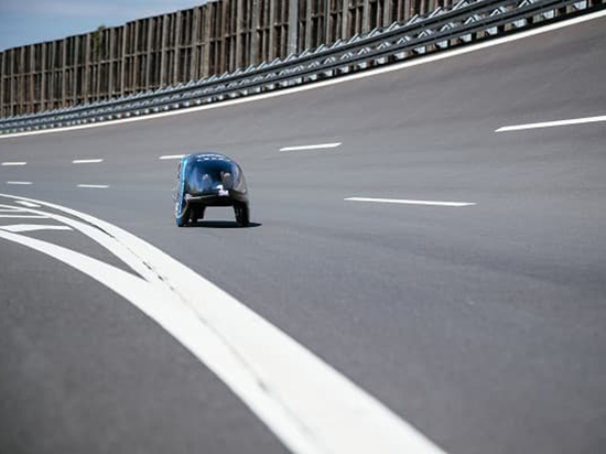 極致高效!這款電動(dòng)汽車(chē)比特斯拉省油百倍