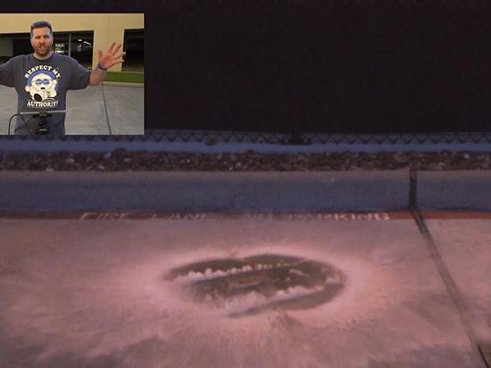 視頻:什么?連安全套也保護(hù)不了iPhone 6s