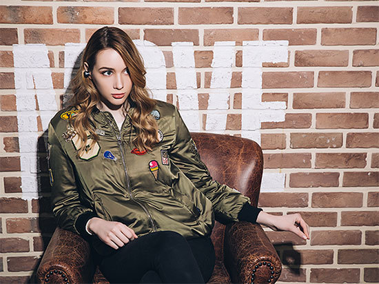 想做個(gè)安靜聽歌的美少年？這個(gè)無(wú)線藍(lán)牙耳機(jī)能幫你