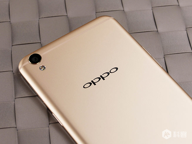 6英寸自拍大器！OPPO R9 Plus上手體驗(yàn)
