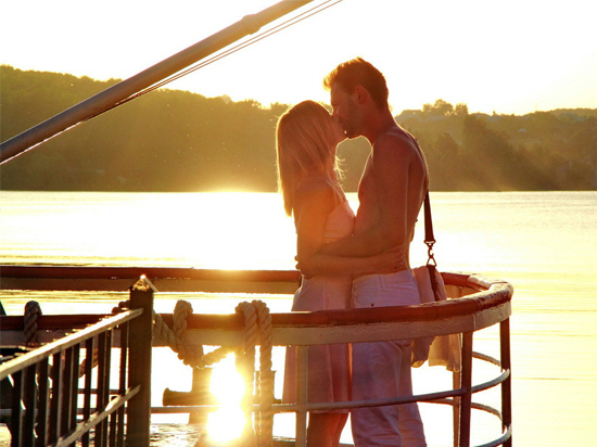 微信紅包限額提高:過(guò)個(gè)520,你的虛擬錢(qián)包也要大出血!