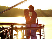 微信紅包限額提高：過(guò)個(gè)520，你的虛擬錢包也要大出血！