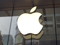 靠近真相：疑似iPhone 7后殼曝光，白帶消失了！