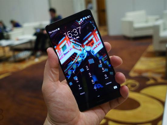 科客晚報(bào)：華為新旗艦陸續(xù)有來 上半年最好手機(jī)竟是它？