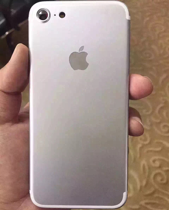 科客晚報(bào)：iPhone 7后殼再被曝 小米/華為密謀曲面屏手機(jī)