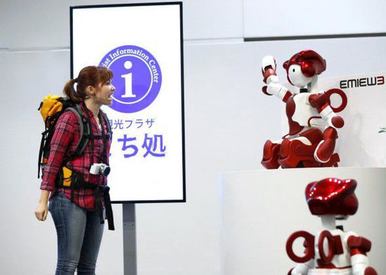 日本又推出機器人服務(wù)生，懂多種語言