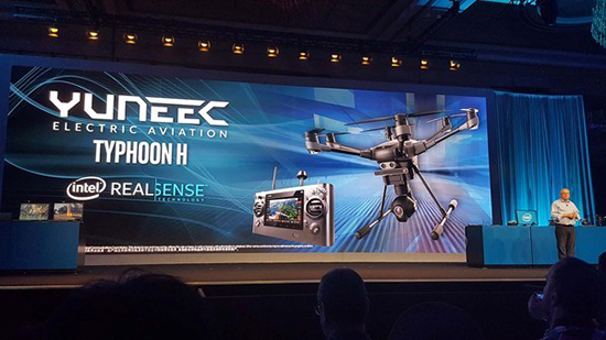 英特爾黑科技亮相CES，同時(shí)發(fā)力穿戴和客廳