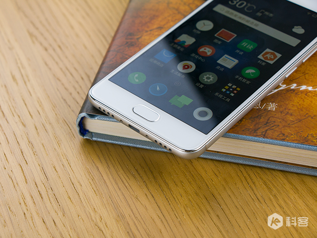 魅藍(lán)3s上手體驗(yàn) 多了不止一點(diǎn)點(diǎn)