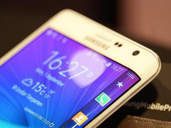 搶發(fā)珊瑚藍(lán)？三星靠Note 7能贏過蘋果嗎