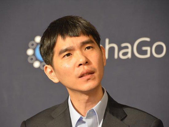 李世石遺憾戰(zhàn)敗AlphaGo，但能吸取到更多東西