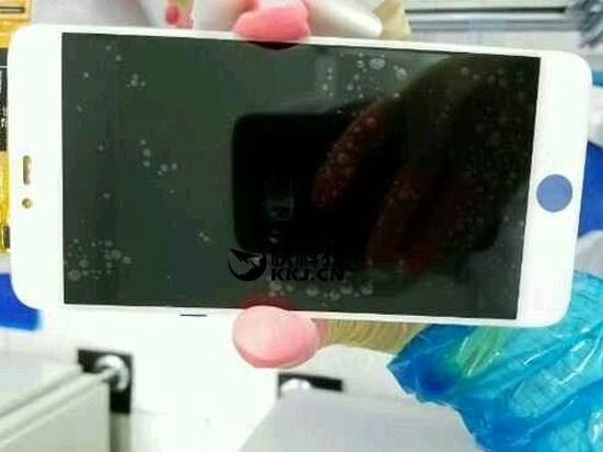 科客晚報(bào)：索尼新機(jī)竟長這樣 Xbox One S下月開賣