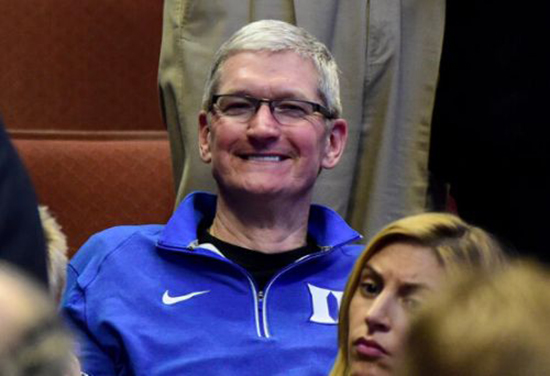 人生贏家！蘋果CEO庫克再被耐克任命為首席獨(dú)立董事